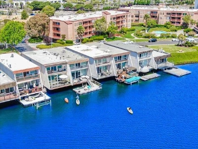 Mariners Green clubhouse area